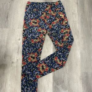 Lularoe paisley leggings
